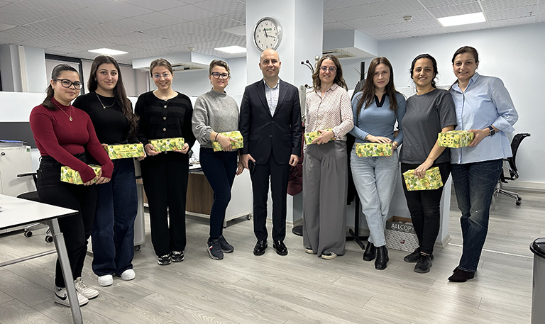 UEDAŞ’TAN KADIN ÇALIŞANLARINA 8 MART’TA ANLAMLI KUTLAMA